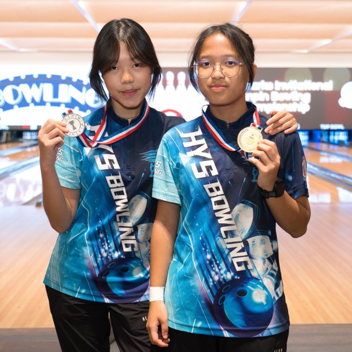 Megan_Lee_and_Aria_Chan